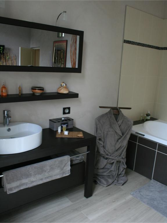 Chateau Du Clos Mortier Saint-Dizier Habitación foto